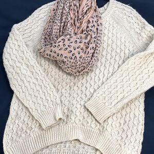 Sweater & scarf combo
